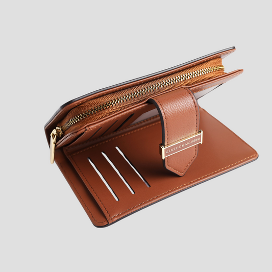 Ví Nữ Da Cầm Tay Khoá Gài Nổi Bật