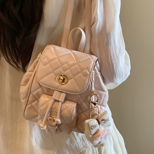 Balo Nữ Nắp Gập Ô Trám Phối Charm Gấu