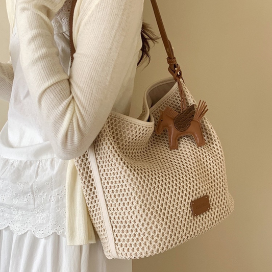 Túi Xách Lưới Vải Quai Da Phối Charm Ngựa