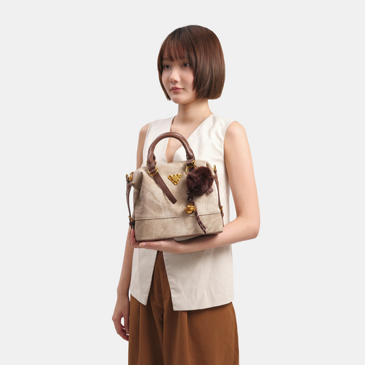 Túi Xách Nữ Kiểu Hobo Da Lộn Phối Charm