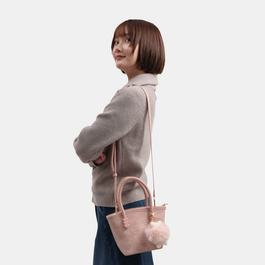 Túi Xách Nữ Kiểu Xô Chỉ Nổi Phối Charm