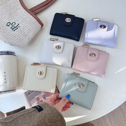 Ví Cầm Tay Khoá Xoay