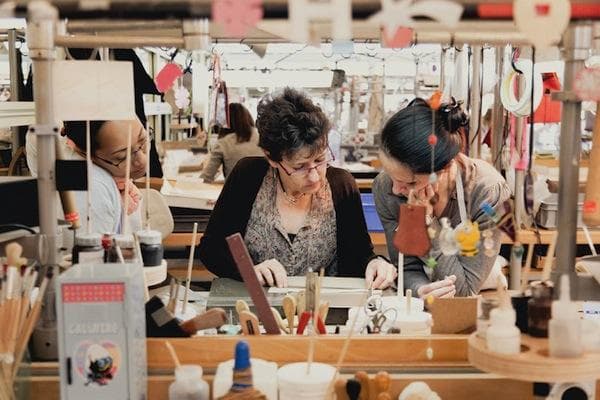 Quá trình sản xuất chiếc túi xách 200 triệu của Hermes