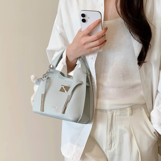 Túi Xách Nữ Da Dáng Vòm Phối Charm Gấu