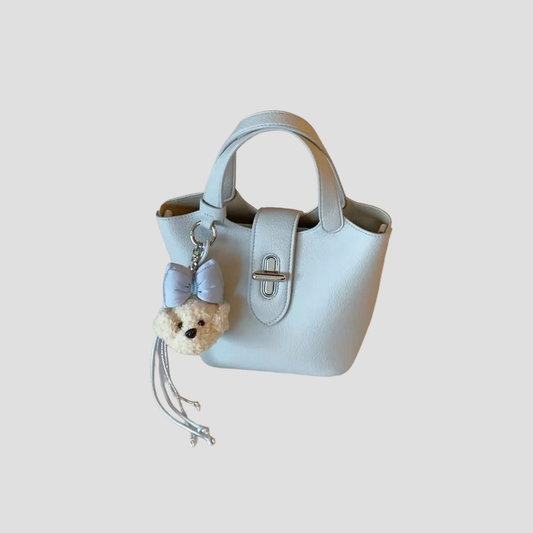 Túi Xách Nữ Da Hạt Kiểu Xô Phối Charm Gấu