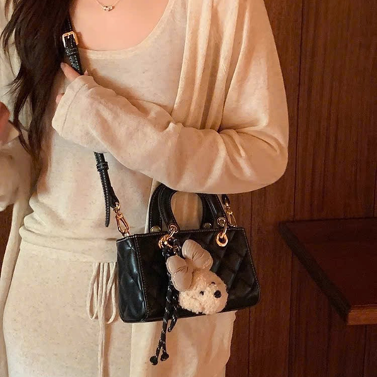 Túi Xách Nữ Hộp Chữ Nhật Ô Trám Phối Charm Gấu