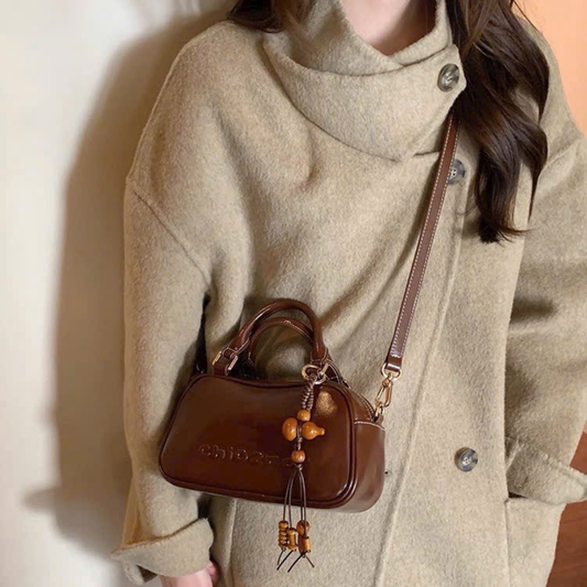 Túi Xách Nữ Hộp Da Bóng Phối Charm Hạt