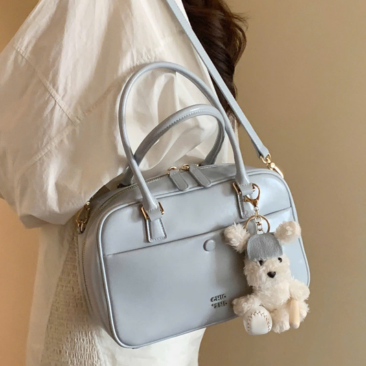 Túi Xách Nữ Kiểu Hộp Đơn Giản Phối Charm Gấu